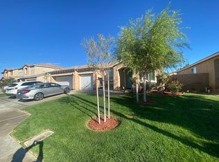 5763 Spice St, Lancaster, CA 93536