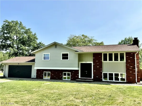 1969 Lyntz Townline Rd SW, Warren, OH 44481