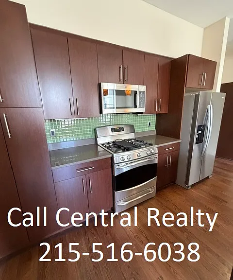 1247 E Columbia Ave #2 — Photo 8