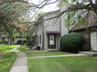 1803 Raintree Ct #0, Sycamore, IL 60178