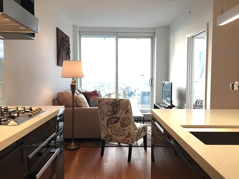 777 Richards St #3802 — Photo 8