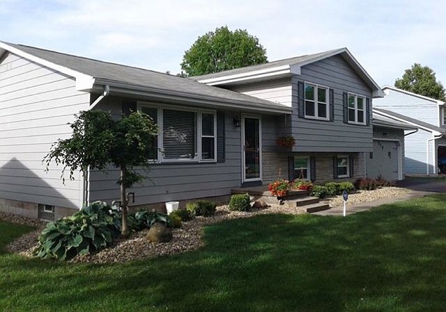 1st image of 516 Wendemere Dr