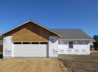 415 S Ash St, Pierceton, IN 46562