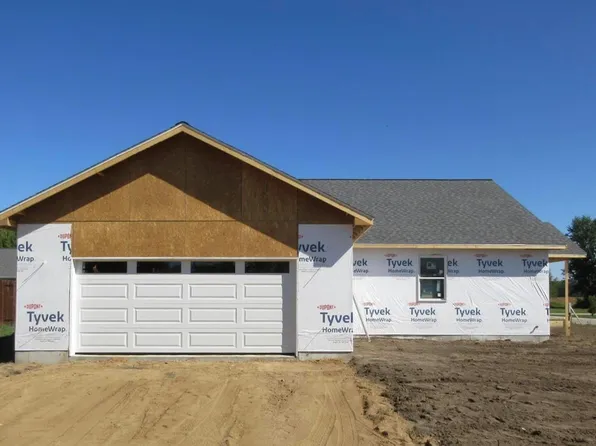 415 S Ash St, Pierceton, IN 46562