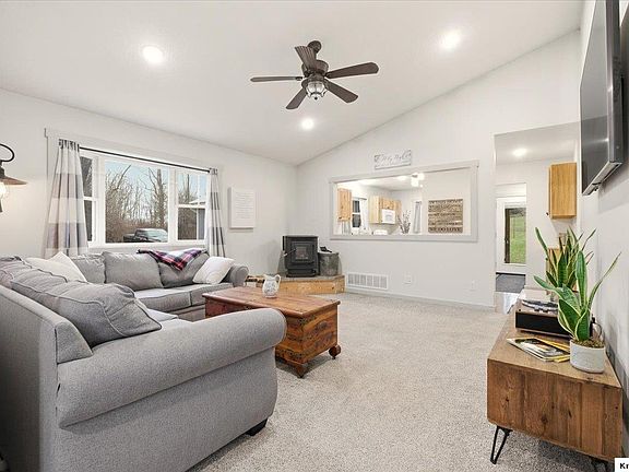 4th image of 20495 Arrington Rd