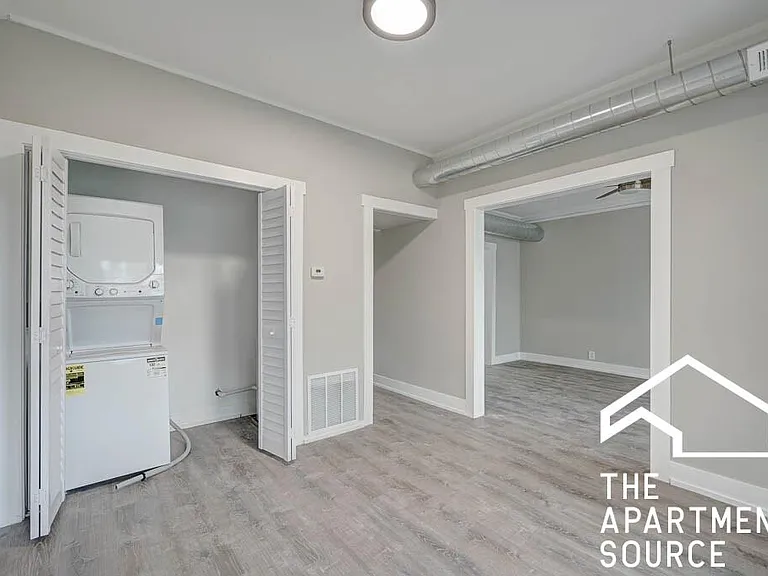 6523 N Newgard Ave #1G — Photo 5