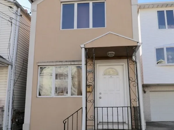 87 Main St, Newark City, NJ 07105
