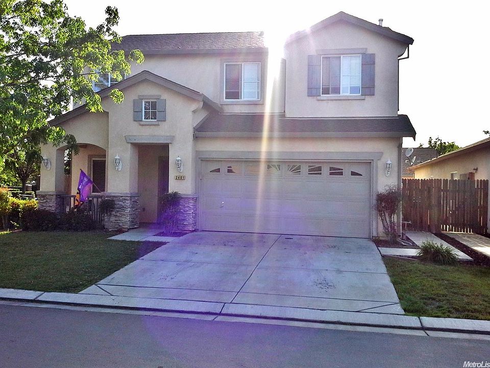 1st image of 2401 Carnival Dr