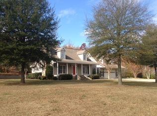 198 Curtis Cemetery Rd SE, Calhoun, GA 30701