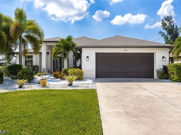 2704 SW 4th Place Cpe, Coral, FL 33914