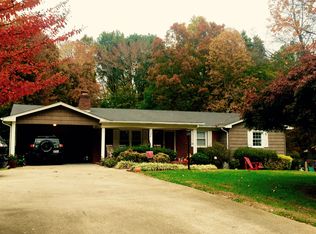 143 Greenbriar Dr, Reidsville, NC 27320