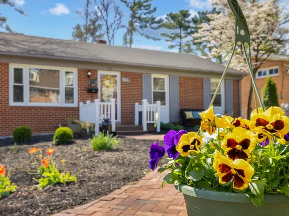 918 Washington Ave, Waynesboro, VA 22980