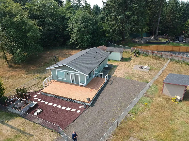 737 Wood Duck Ave SE — Photo 34