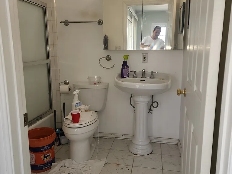 1420 N Myers St #B — Photo 6