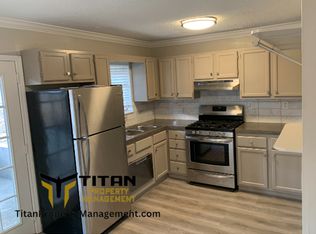 Cute Updated Townhouse!, Benton, AR 72015