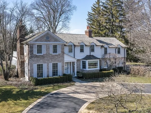 44 Woodley Rd, Winnetka, IL 60093