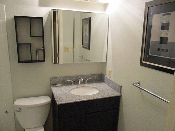 5th image of 5178 Connecticut Dr APT 3
