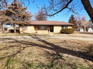 3528 W Macarthur Rd, Wichita, KS 67217