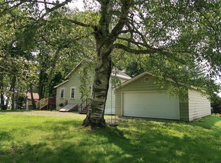 19 Hazzard Ln, Winthrop, ME 04364