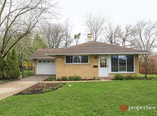 1837 N Chestnut Ave, Arlington Heights, IL 60004
