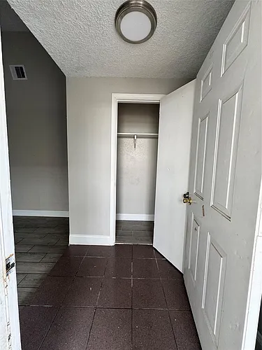 8100 Leonora St Photo 1