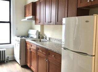 2366 35th St #2, Astoria, NY 11105