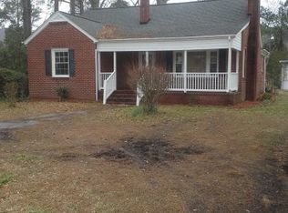 1310 N Market St, Washington, NC 27889