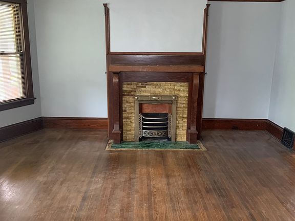 2nd image of 1431 Westwood Ave