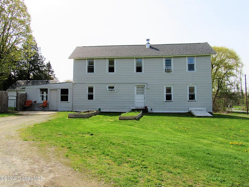 2nd image of 69 Hakes Road