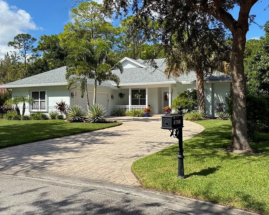 1st image of 8788 SW Fishermans Wharf Dr