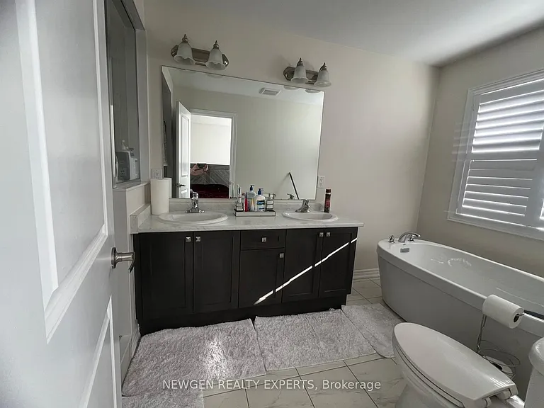 17 Stonehill Ave — Photo 13