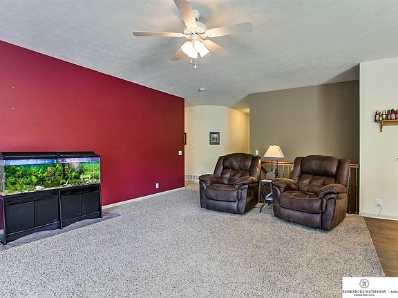 3rd image of 4509 Waterford Ave