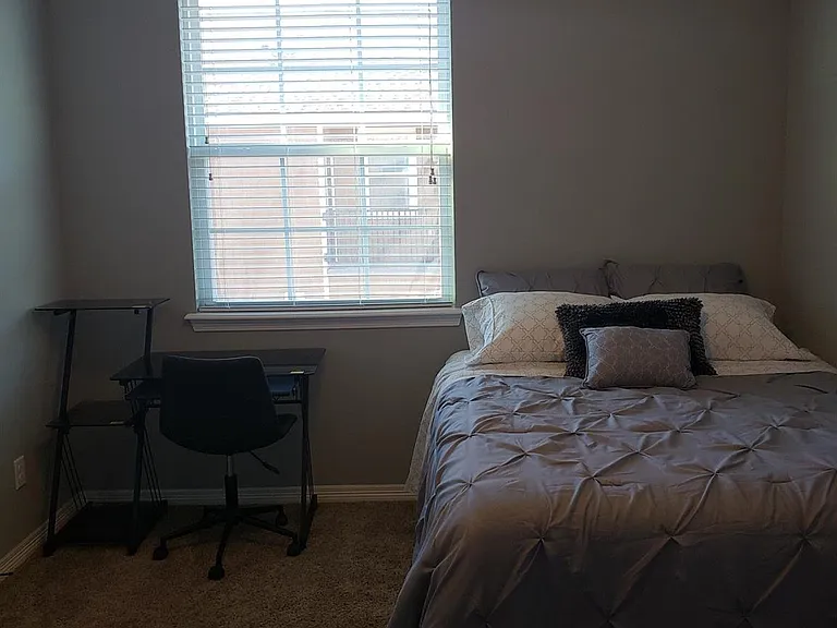 301 Sw Pkwy #328 — Photo 7