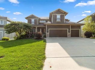 10971 S Barth Rd, Olathe, KS 66061