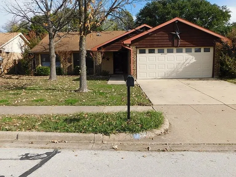 8232 Meadowbrook Dr — Photo 79