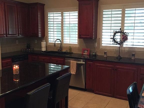 3rd image of 132 Tuscan Grove Ct