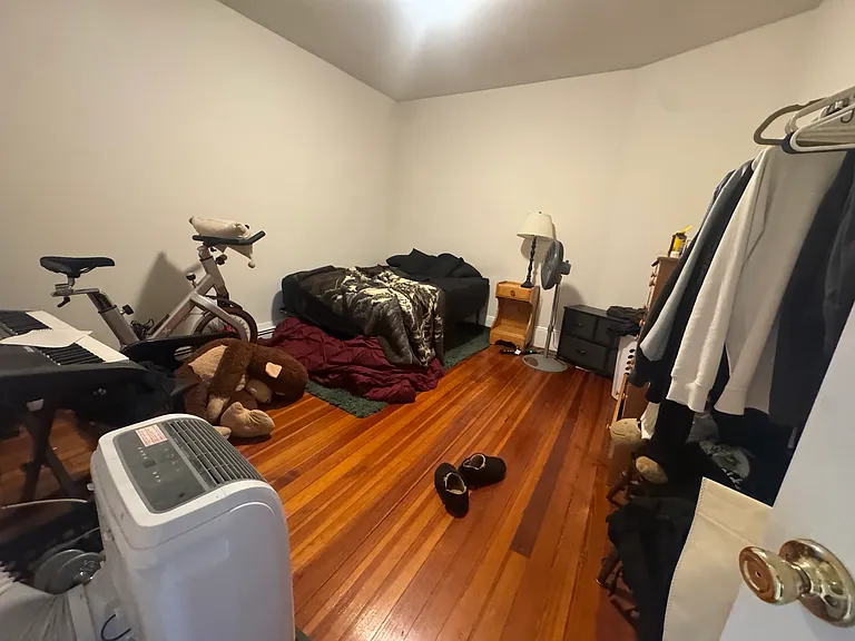 106 Thurston St #10 — Photo 6