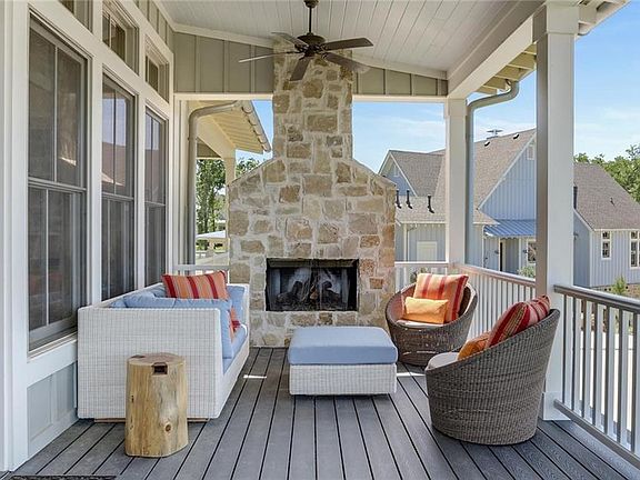 3rd image of 4530 W Cove Ct