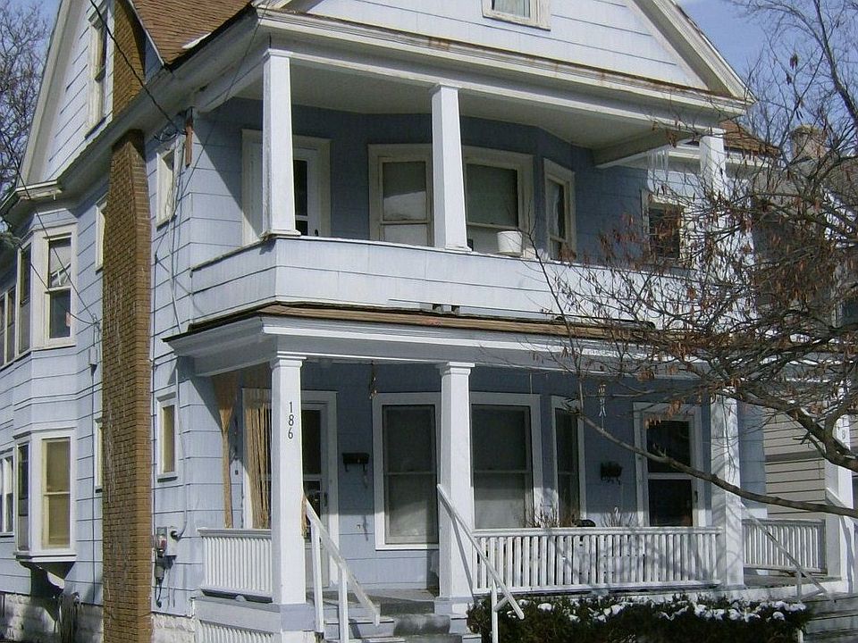 1st image of 186 Parkway Dr