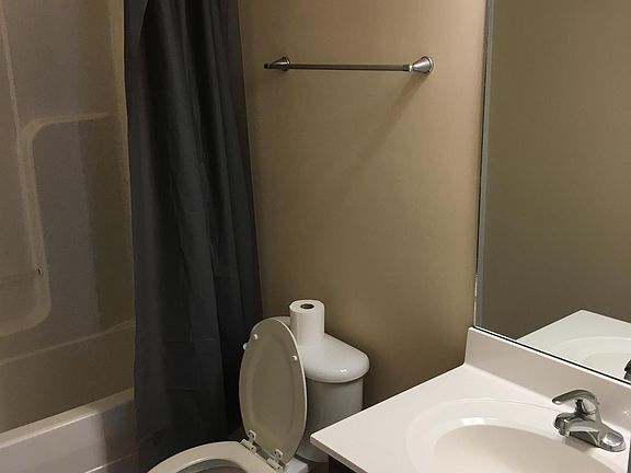 4th image of 3221 Creek Path Ln