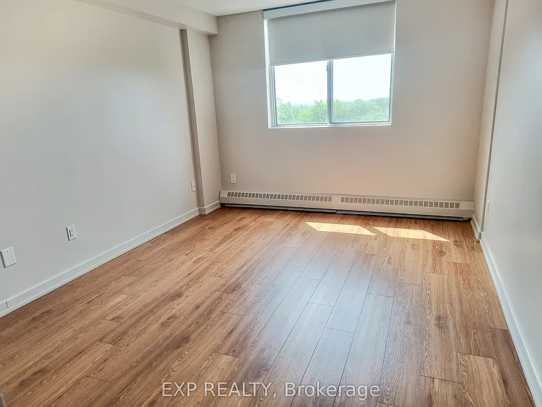 981 Gulf Pl #503 — Photo 5