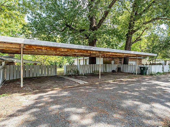 4th image of 7434 Brookhollow Dr