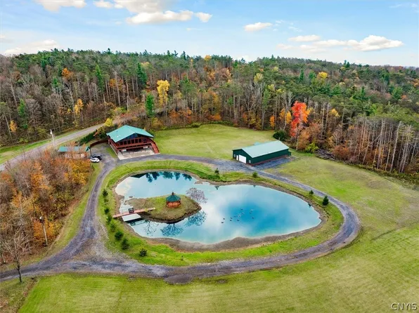 289 Twin Ponds Dr, Herkimer, NY 13350