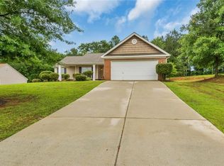 1637 Bismarck Cir, Winder, GA 30680