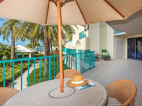 4th image of 670 Island Way APT 204