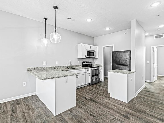 4th image of 260 N 10th St #320