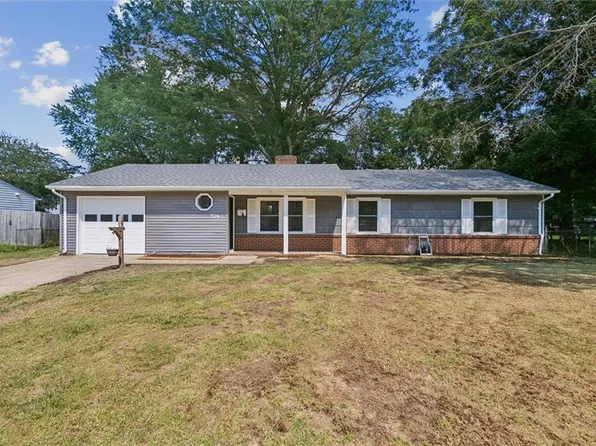 314 Marlboro Rd, Newport News, VA 23602