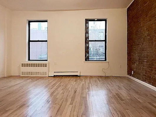 Rented by AJ Clarke | media 16