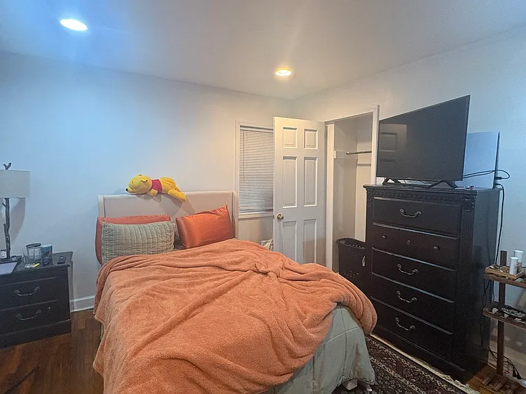 1439 Windsor Pkwy NE — Photo 19