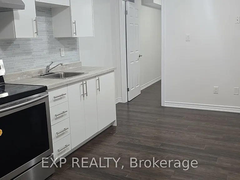 20 Rivoli Dr — Photo 6